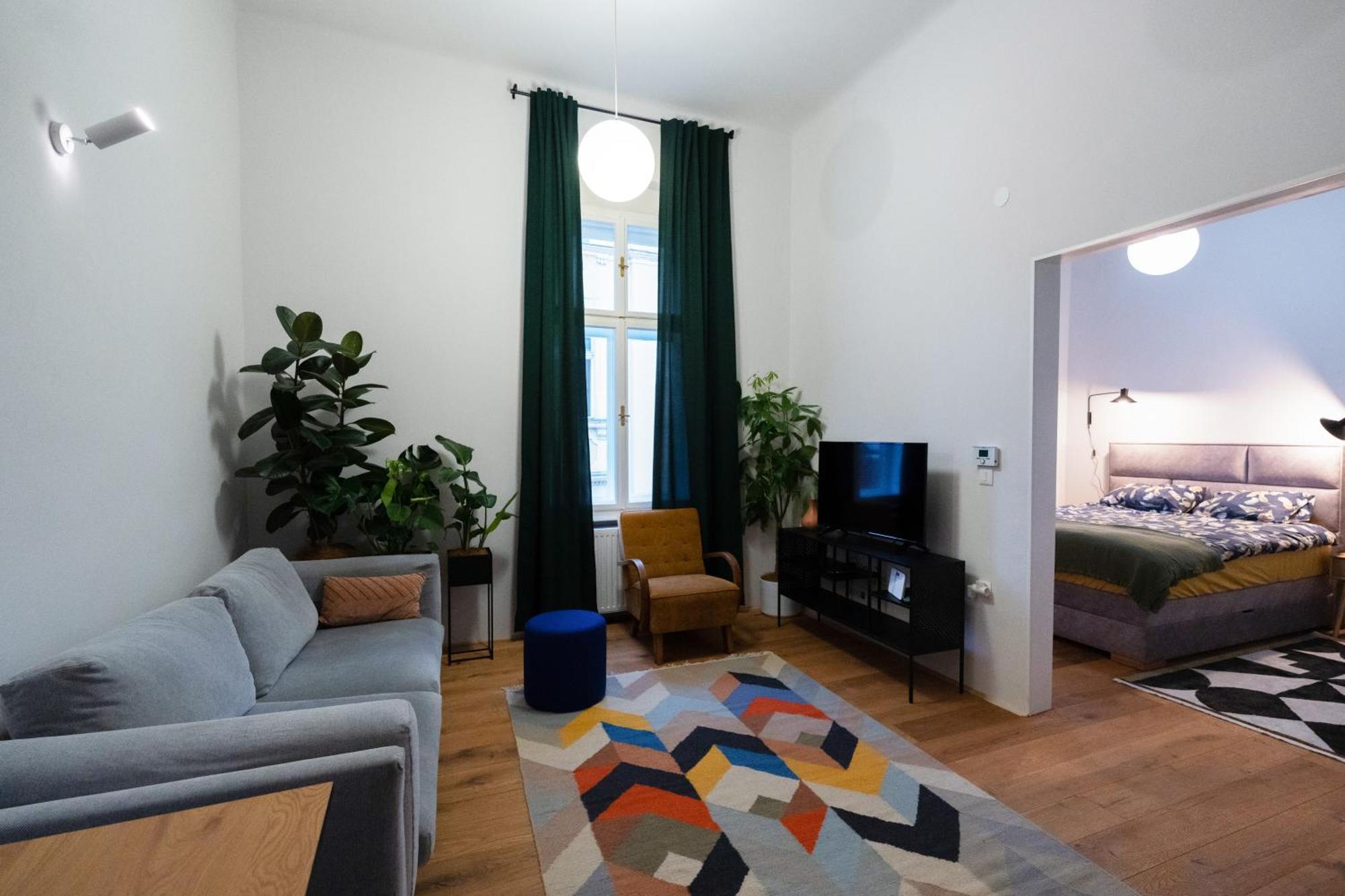 Apartment Ludwig - Films & Movies Collection Загреб Екстер'єр фото